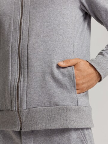 Veste de survêtement ' Natura Living ' Hanro en gris