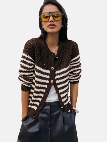 Friends Like These - Casaco de malha em castanho: frente