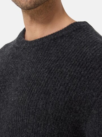 Pullover di CASH-MERE.CH in grigio