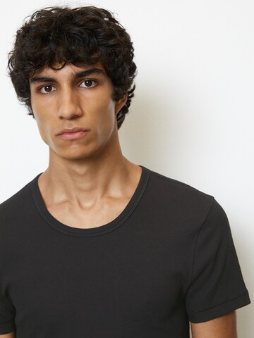 Marc O'Polo - Camiseta 'Iconic Rib' en negro