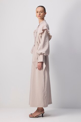 Touche Prive Dress in Beige