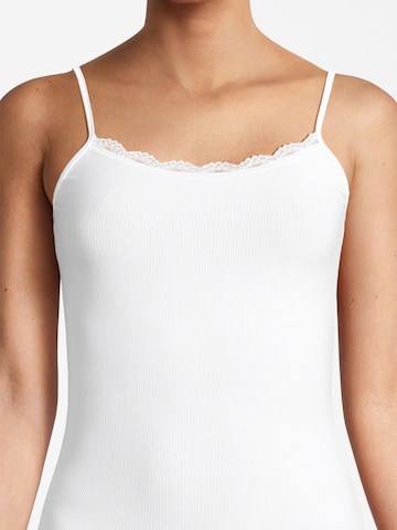 Nina von C. Undershirt 'Body & Soul' in White