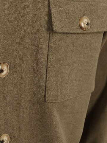 Suitable Between-Season Jacket in Green