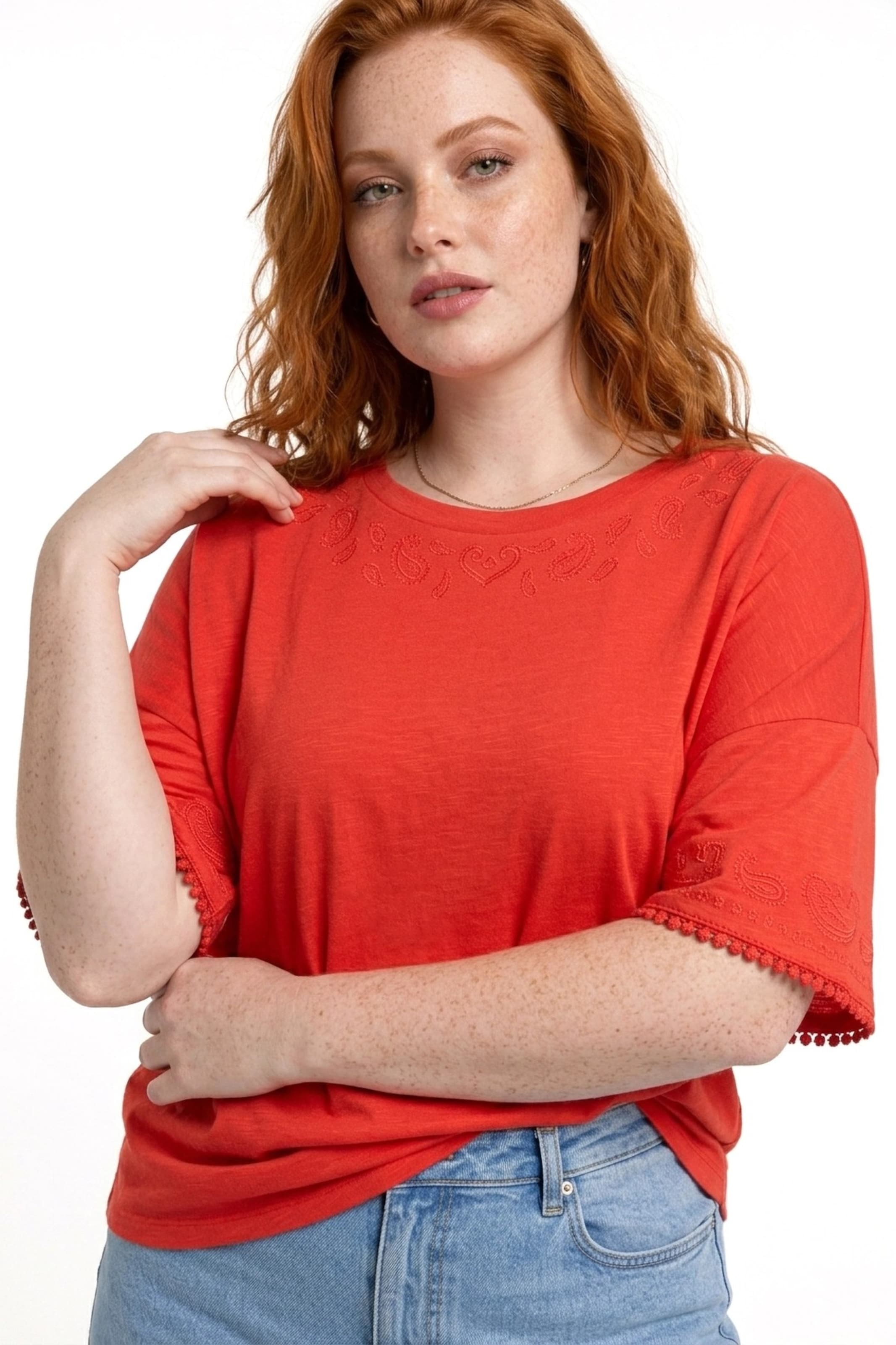 Shape Of You Shirt in Orange: front
