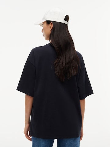 Tricou de la Tommy Jeans pe negru
