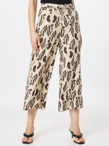 COMMA Trousers in Beige: front