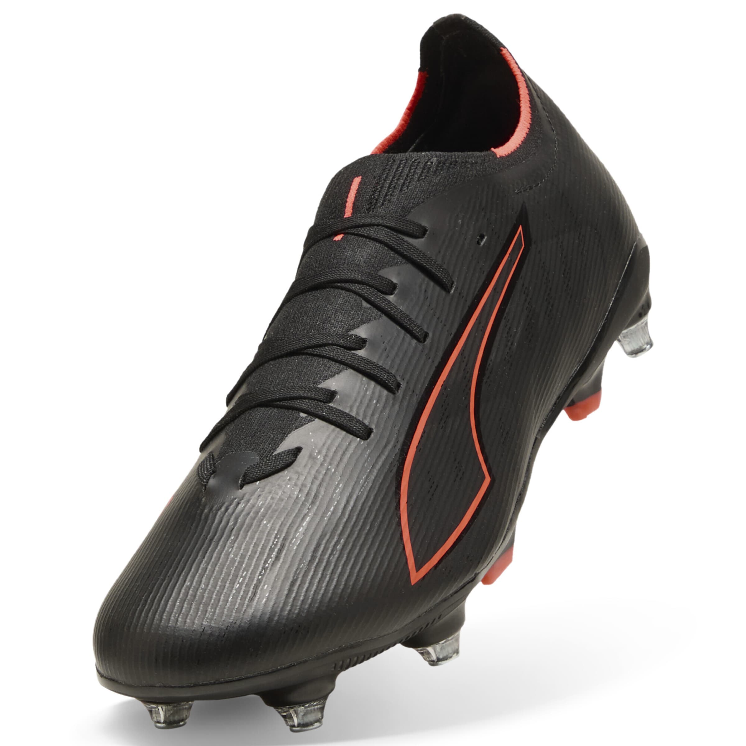 PUMA Soccer shoe 'Ultra 6' in Black