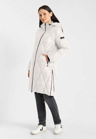 Frieda & Freddies NY Between-Seasons Coat 'Idis' in White: front