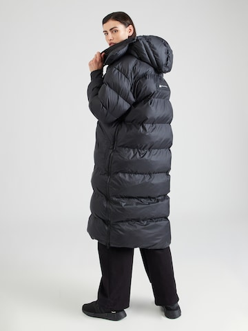 Cappotto invernale 'TrueNature' di ADIDAS BY STELLA MCCARTNEY in nero