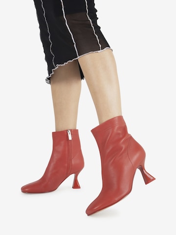 BRONX Ankle Boots ' Xar-A ' in Red