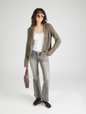 Monki Strickjacke in Grün