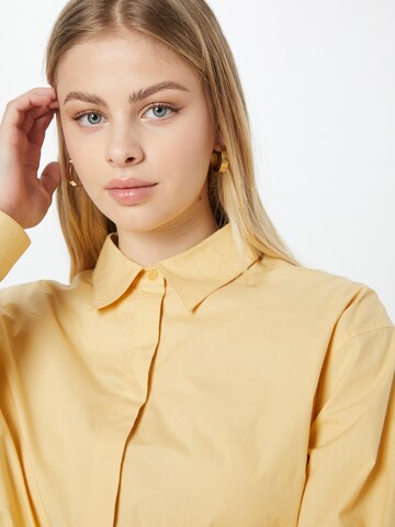 MSCH COPENHAGEN - Blusa 'Haddis' em amarelo