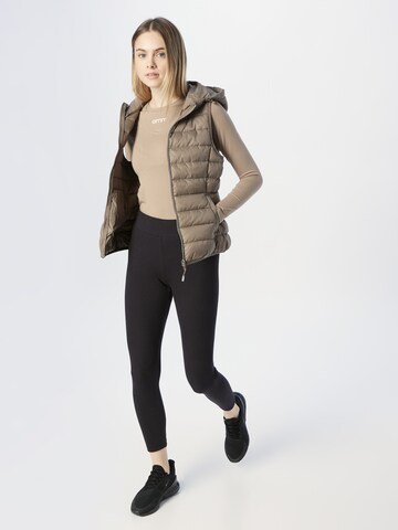Gilet sportivo 'NEW TAHOE' di ONLY PLAY in marrone