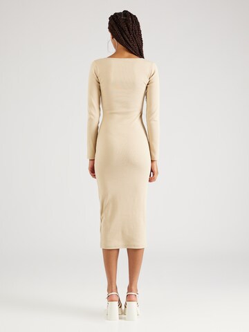 Misspap Kleid in Beige