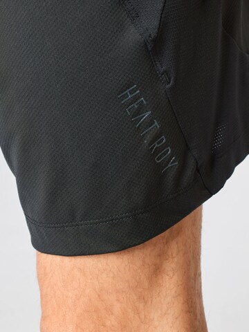 ADIDAS SPORTSWEAR Regular Shorts in Schwarz