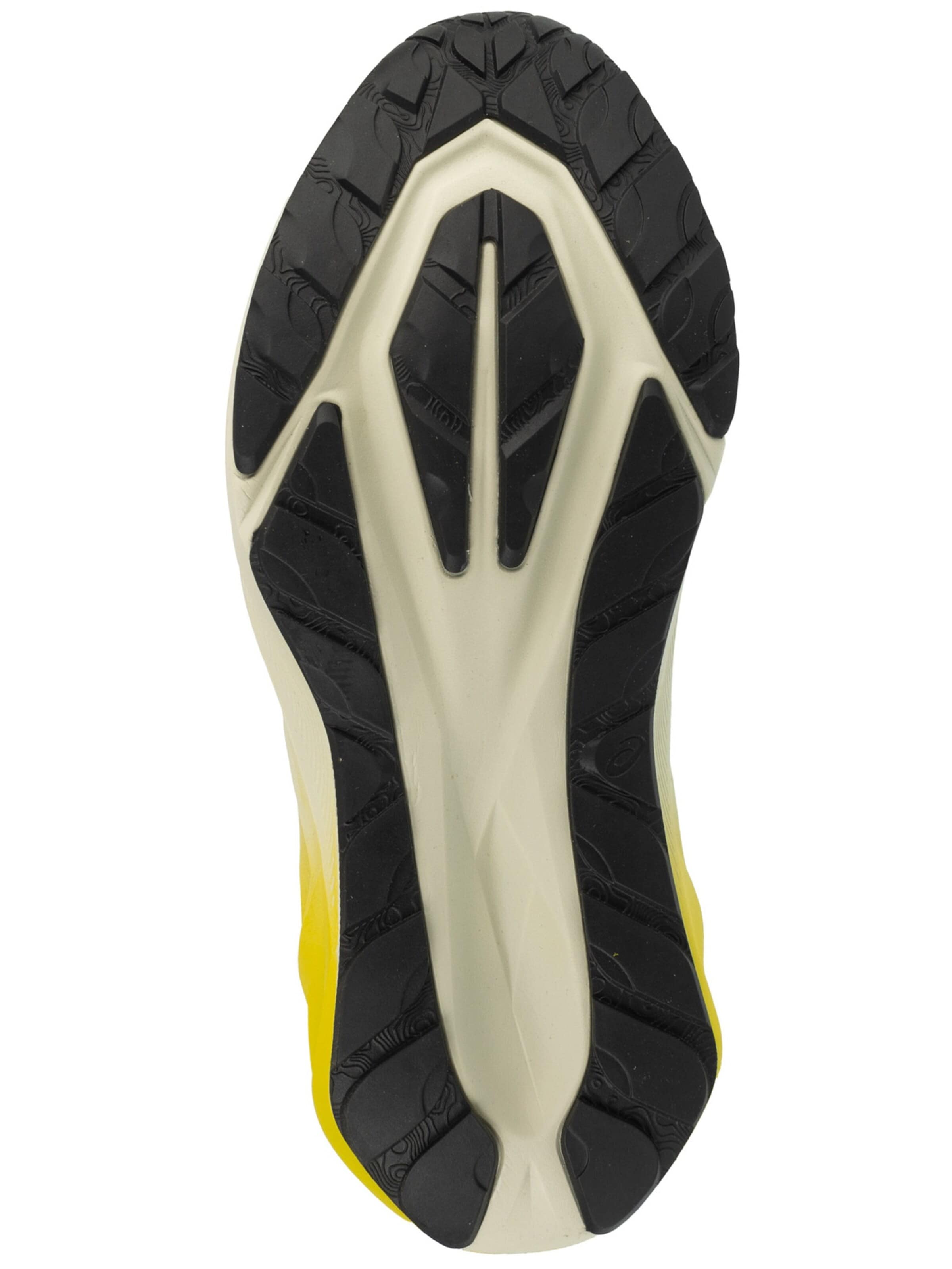 ASICS Running shoe 'Novablast 5 TR' in Green