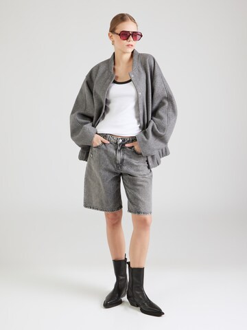 PIECES - Top 'PCMAY' en blanco