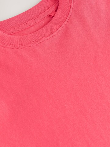 Next - Camiseta en rojo