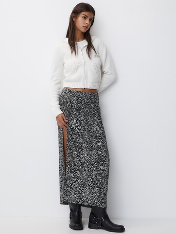 Pull&Bear Skirt in Black: front