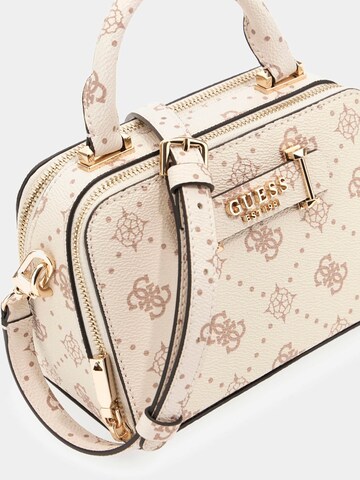 GUESS Tasche 'Silia' in Beige