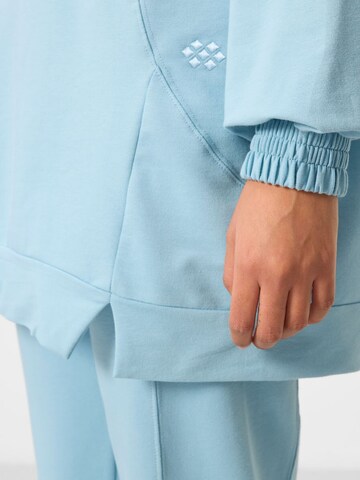 Tommy Life Sweat suit in Blue