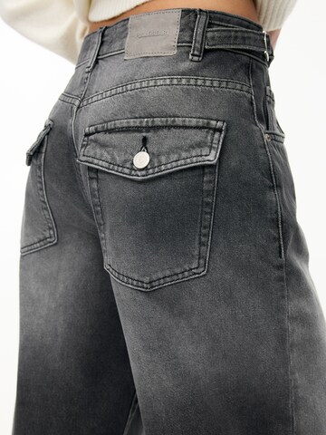 Loosefit Jean Pull&Bear en gris