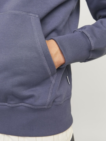 JACK & JONES Sweatshirt in Blau