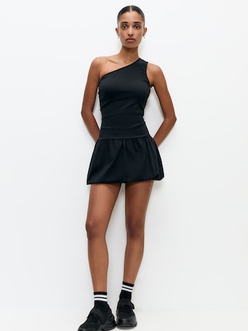 Pull&Bear Kleid in Schwarz