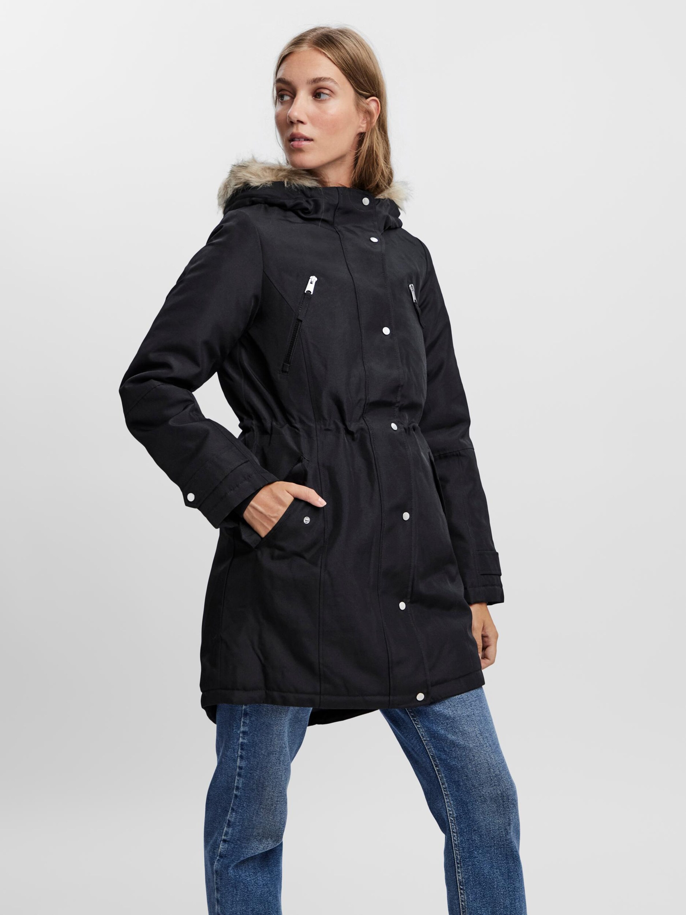 Frauen Jacken VERO MODA Parka 'Expeditiontrack' in Schwarz - OU02896 Frauen Jacken VERO MODA Parka 'Expeditiontrack' in Schwarz - OU02896