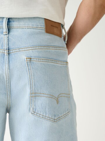 Next Regular Shorts in Blau