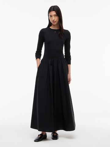Robe Tommy Jeans en noir : devant