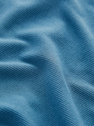 Next Top in Blue
