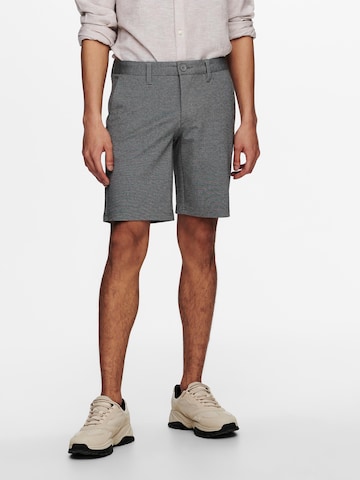 Regular Pantalon chino 'Mark' Only & Sons en gris : devant