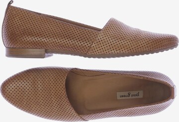 Paul Green Flats & Loafers in 38,5 in Brown: front