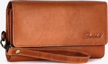 Benthill Wallet in Brown: front