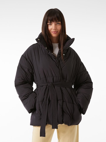 Bershka Winter Jacket in Black: front