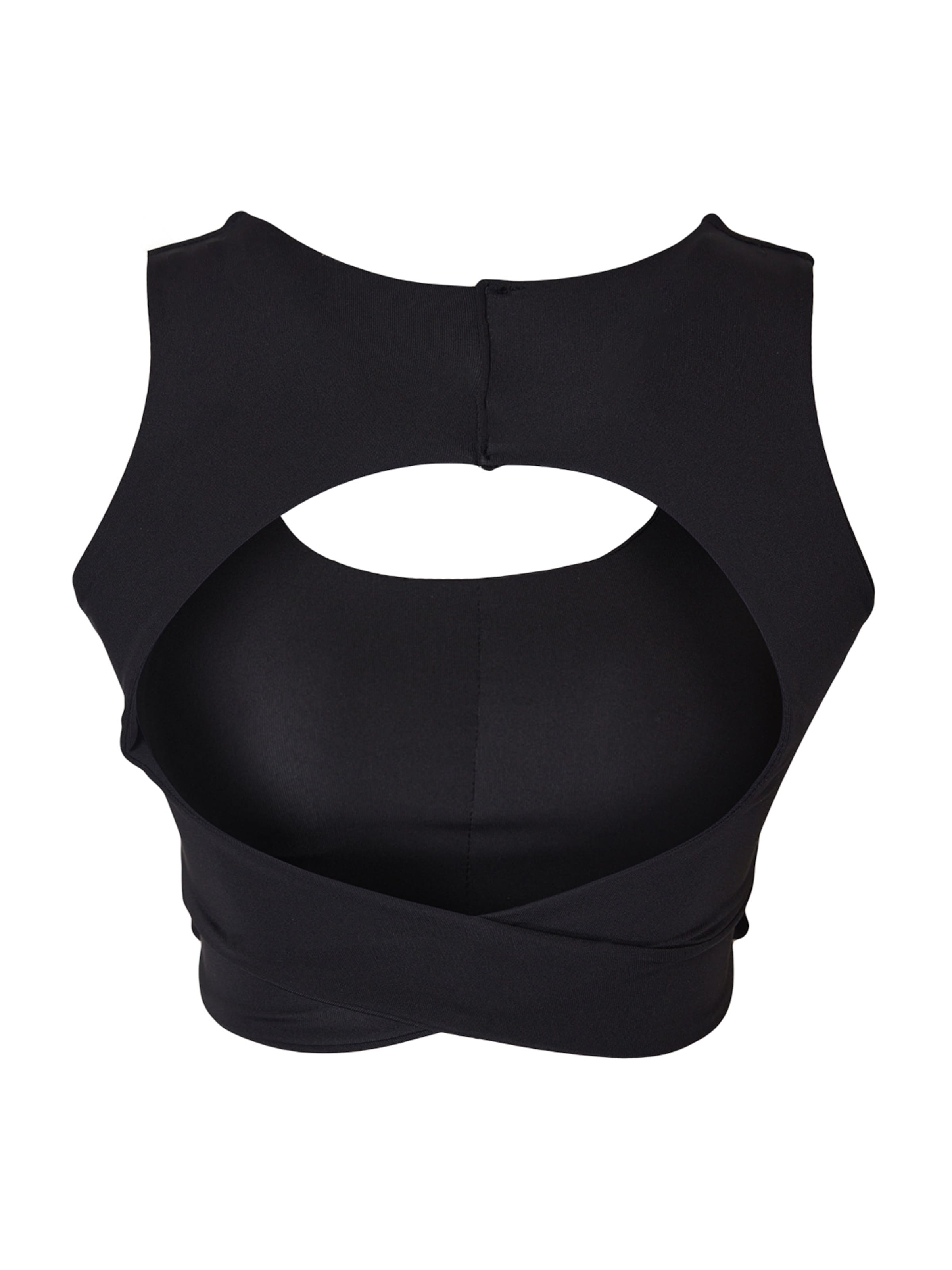 Bustieră Sutien sport de la Trendyol pe negru