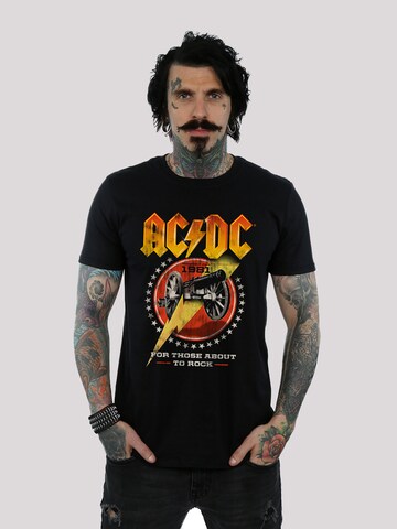 T-Shirt 'AC/DC 1981' F4NT4STIC en noir : devant