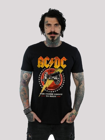 F4NT4STIC Shirt 'AC/DC 1981' in Zwart: voorkant