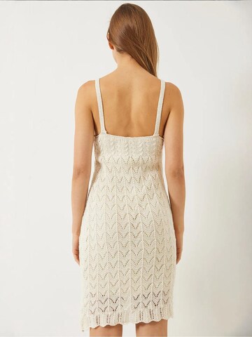 Abito in maglia di Bianco Lucci in beige