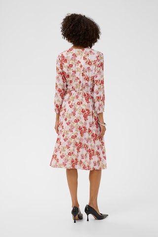 CULTURE Jurk in Beige