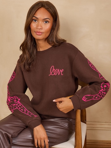 love & roses Sweatshirt in Bruin