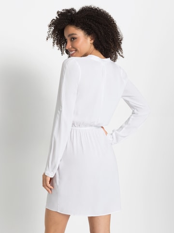 BUFFALO Kleid in Weiß