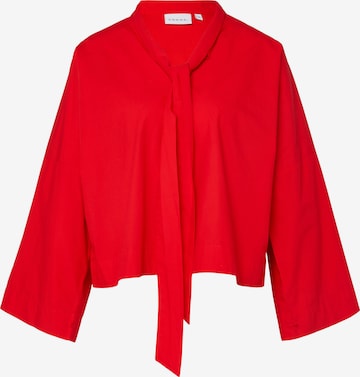 COMMA Pusero värissä punainen: etupuoli