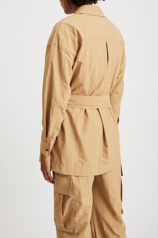 Veste mi-saison 'POCKY' VILA en beige