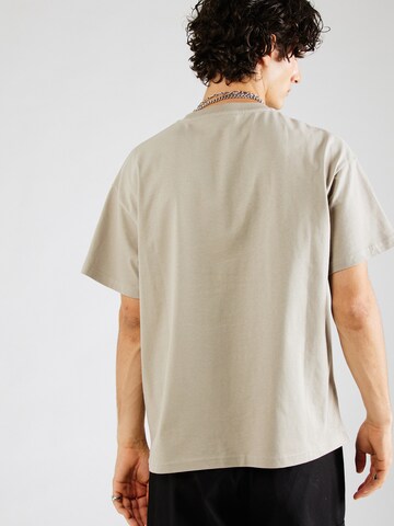 SHYX T-Shirt in Grau