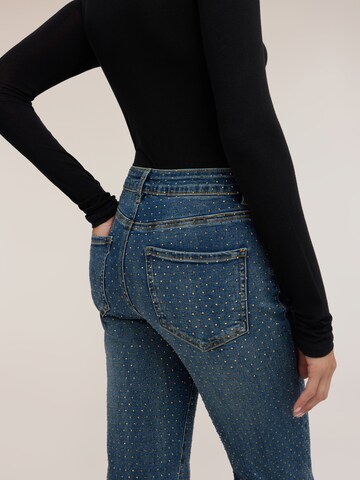 MOTIVI Regular Jeans in Blue