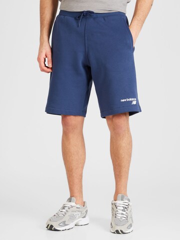 Loosefit Pantaloni di new balance in blu: frontale