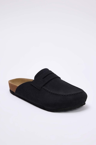 Trendyol - Zapatos abiertos en negro