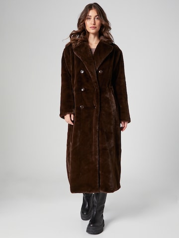 ABOUT YOU x Millane Between-Seasons Coat 'Eva' in Brown: front